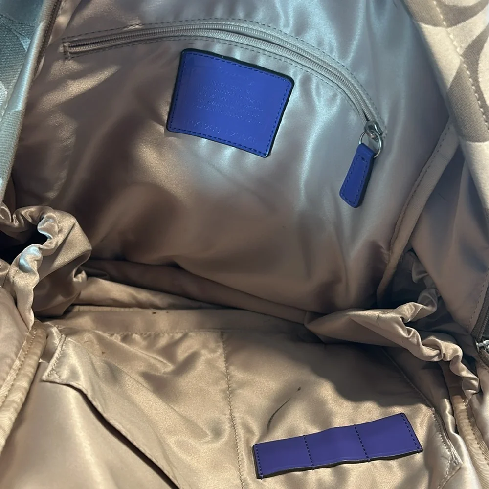 Authentic Coach Backpack - Picture 6 of 11